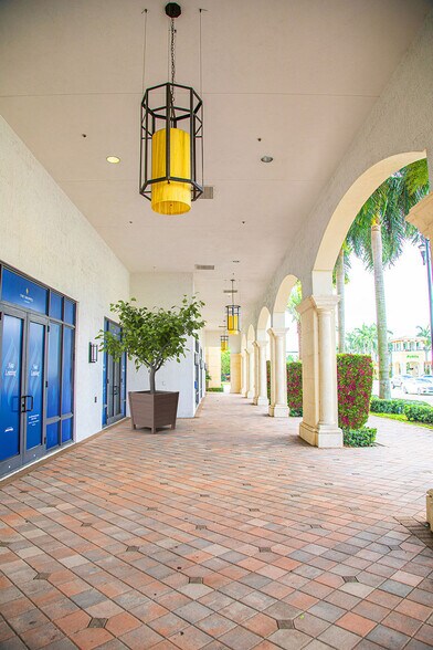 101 E Camino Real, Boca Raton, FL à louer - Photo de l’immeuble – Image 3 sur 8