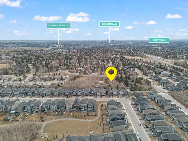 7010 11 Av SW, Calgary, AB à vendre - Photo de l’immeuble – Image 2 sur 3