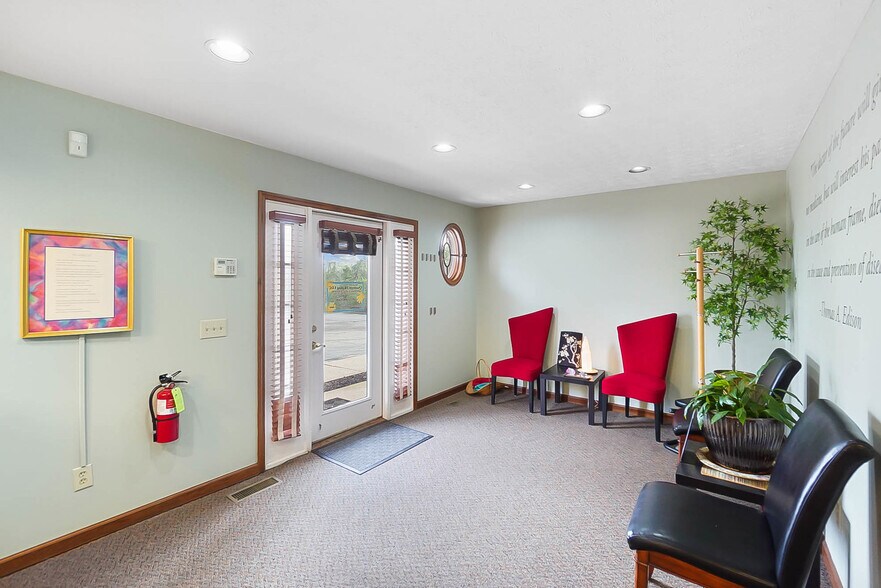 860 E Franklin St, Dayton, OH à vendre - Photo intérieure – Image 3 sur 16