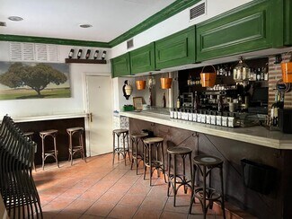 Plus de détails pour Local commercial à louer