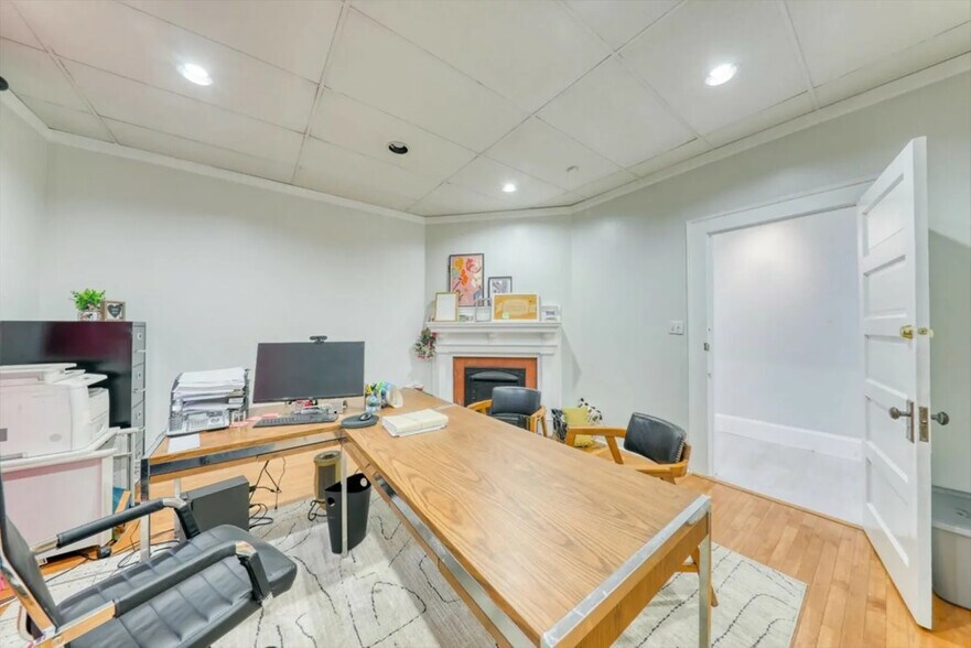 223 S Crawford St, Thomasville, GA à vendre - Photo intérieure – Image 2 sur 12