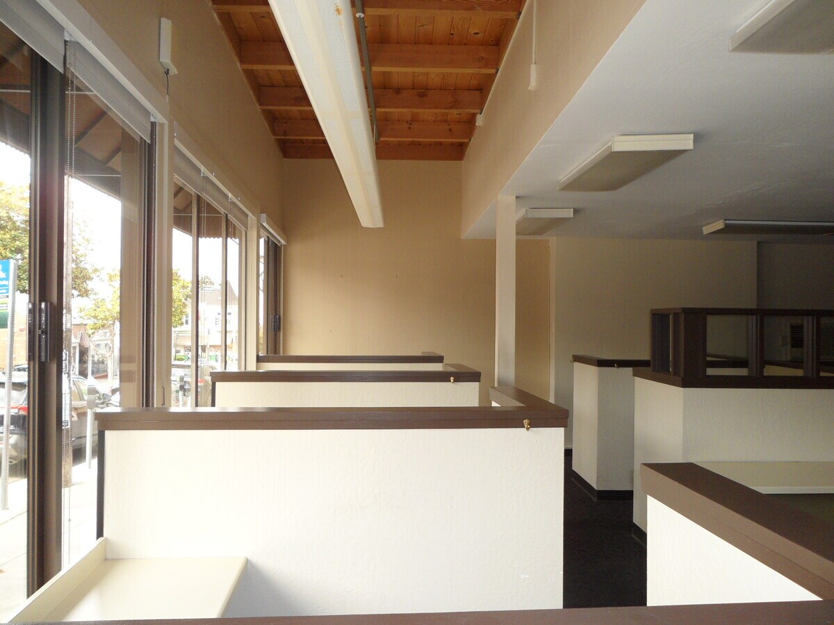 View Photo