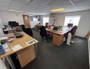 6A Desborough Park Rd img 1