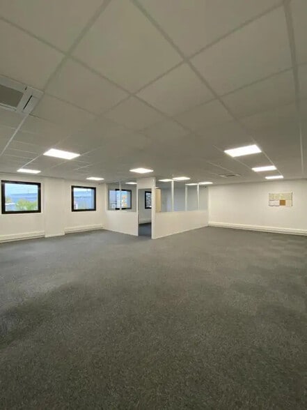 8 Avenue De L'Industrie, Corbas à louer - Photo intérieure – Image 3 sur 4