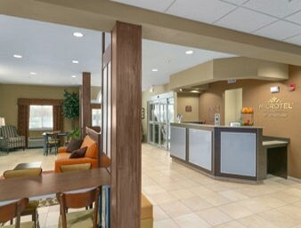 414 37th Ave SW, Minot, ND à vendre - Hall d’entrée – Image 2 sur 7