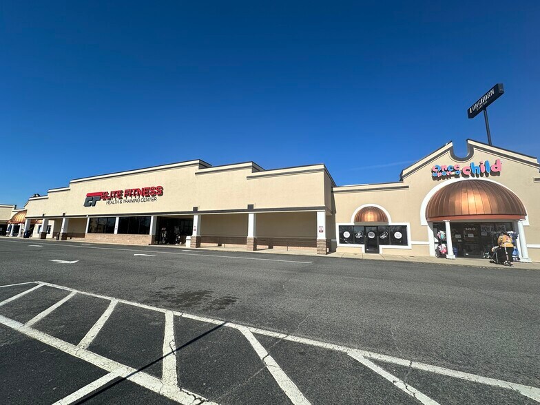 349 Copperfield Blvd, Concord, NC à louer - Photo de l’immeuble – Image 2 sur 12