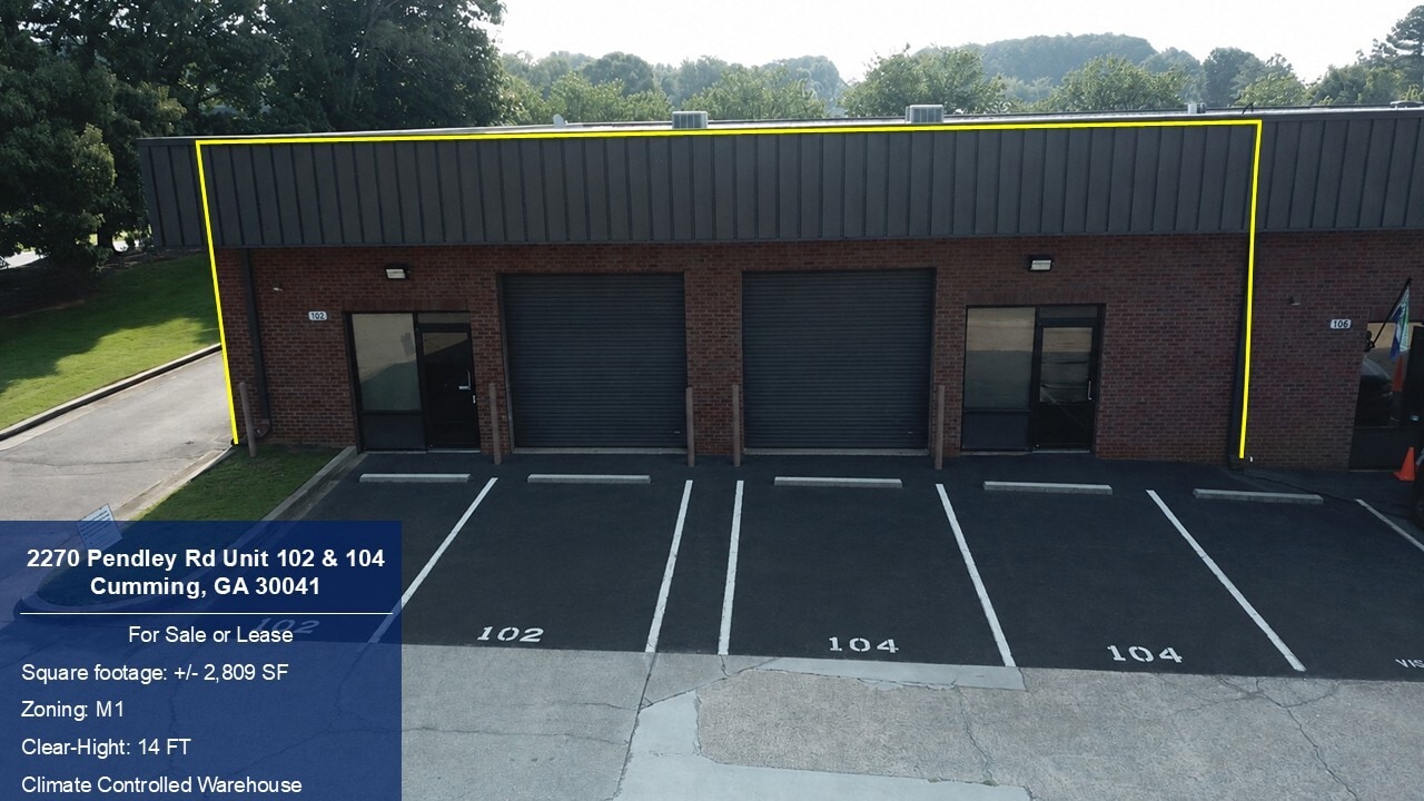 2270 Pendley Rd, Cumming, GA 30041 - Lot 102 - - Photo intérieure - Image 1 of 12