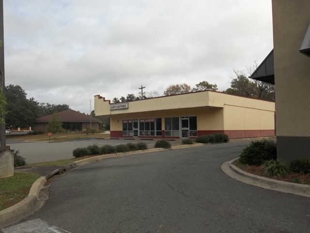 707-709 N Main St, Havana, FL à vendre - Photo de l’immeuble – Image 2 sur 15