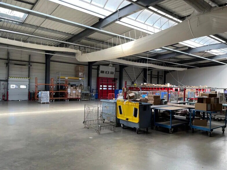 Bureau dans Fréjus à louer - Photo intérieure – Image 2 sur 6