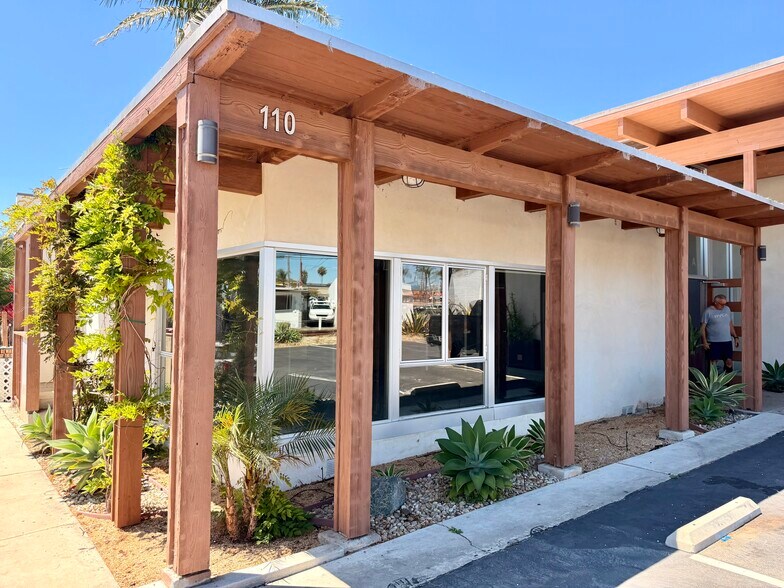 110 W Escalones, San Clemente, CA à louer - Photo de l’immeuble – Image 2 sur 13