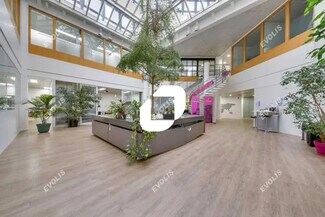 Plus de détails pour Bureau, Local d'activités à louer