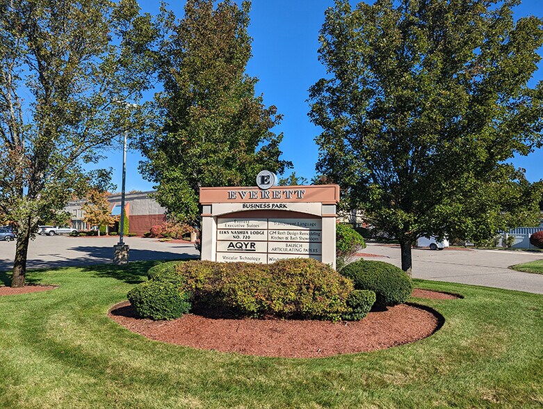12 Murphy Dr, Nashua, NH à louer - Photo de l’immeuble – Image 3 sur 3