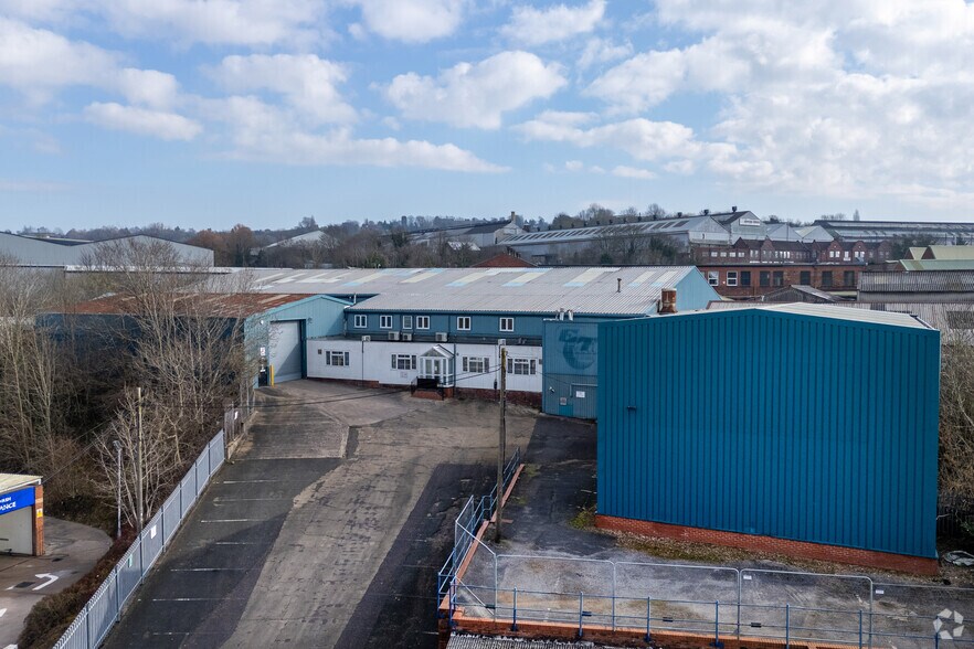 Dudley Rd, Halesowen à vendre - Photo de l’immeuble – Image 2 sur 5