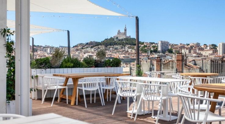 Bureau dans Marseille à louer - Photo de l’immeuble – Image 2 sur 7
