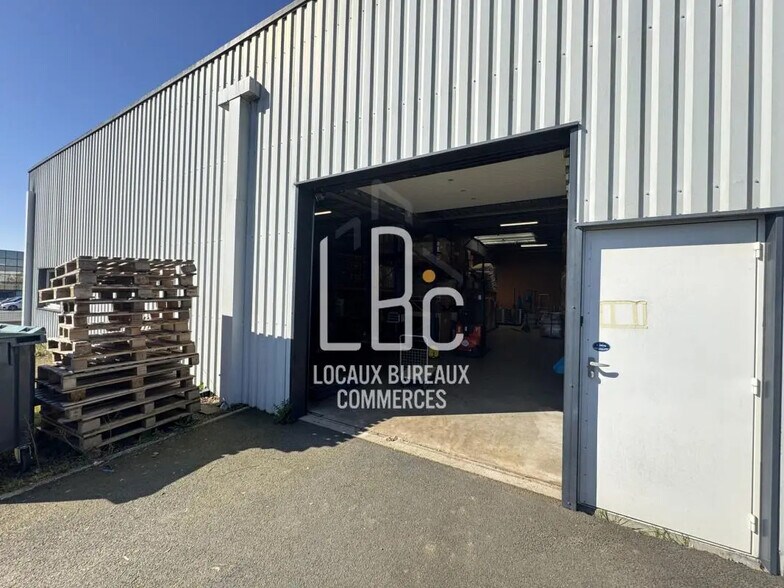 Local d’activités dans Ancenis-Saint-Géréon à louer - Photo de l’immeuble – Image 3 sur 22