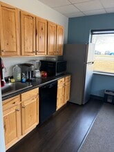 625 Hayward Ave N, Oakdale, MN à louer Photo intérieure– Image 2 sur 4