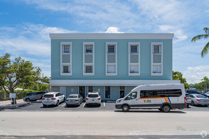 4750 N Federal Hwy, Fort Lauderdale, FL à louer - Photo de l’immeuble – Image 3 sur 5