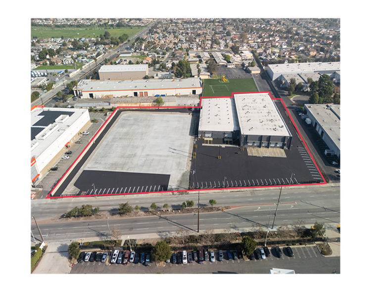 16224 & 16240 S. Avalon Blvd., Carson, CA à louer - Photo principale – Image 1 sur 5