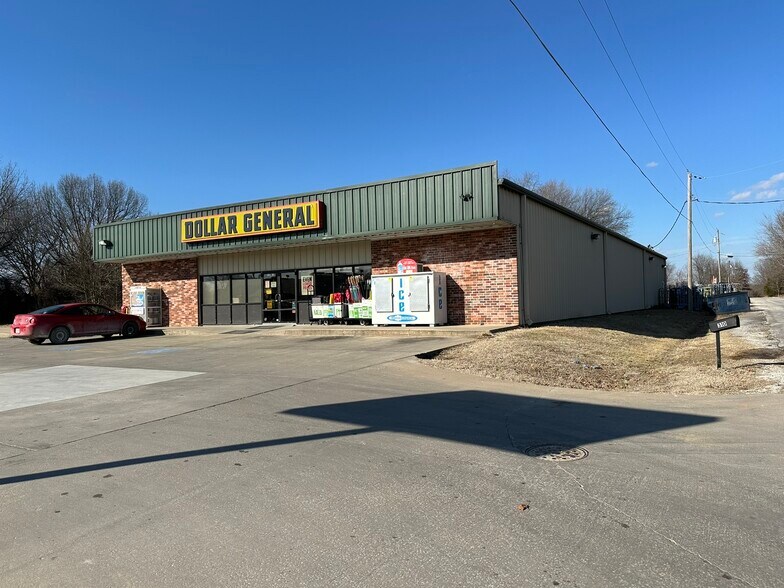 310 N 14th St, Sarcoxie, MO à vendre - Photo de l’immeuble – Image 2 sur 5