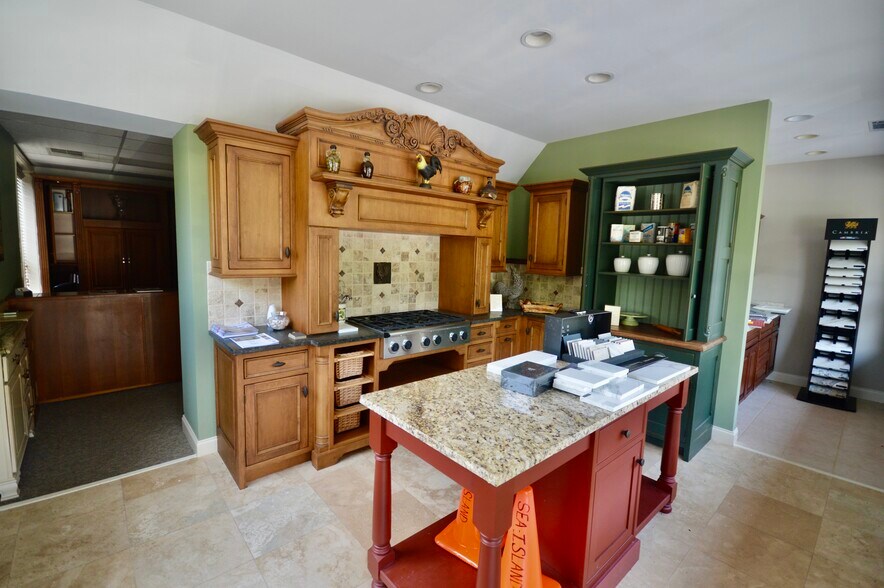 46 Old Wild Horse Rd, Hilton Head Island, SC à vendre - Photo intérieure – Image 3 sur 51