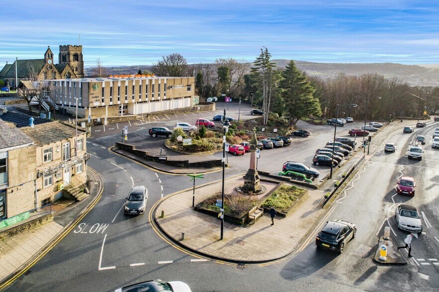 West Fold, Shipley à vendre - Photo de l’immeuble – Image 2 sur 3