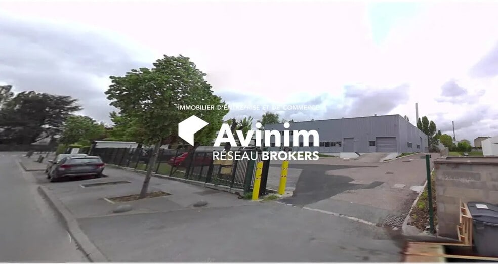 Industriel/Logistique dans Sarcelles à vendre - Photo de l’immeuble – Image 2 sur 3