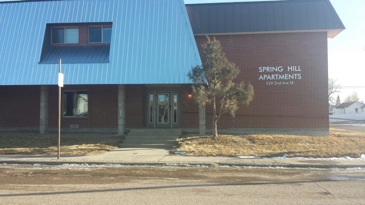 229 2nd Ave SE, Cut Bank, MT à vendre - Photo de l’immeuble – Image 2 sur 14