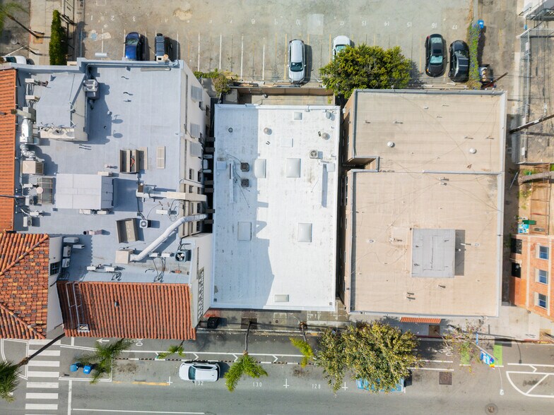 434 E Broadway, Long Beach, CA à vendre - Photo de l’immeuble – Image 3 sur 18