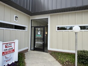 445 Western Blvd, Jacksonville, NC à louer Photo de l’immeuble– Image 1 sur 18