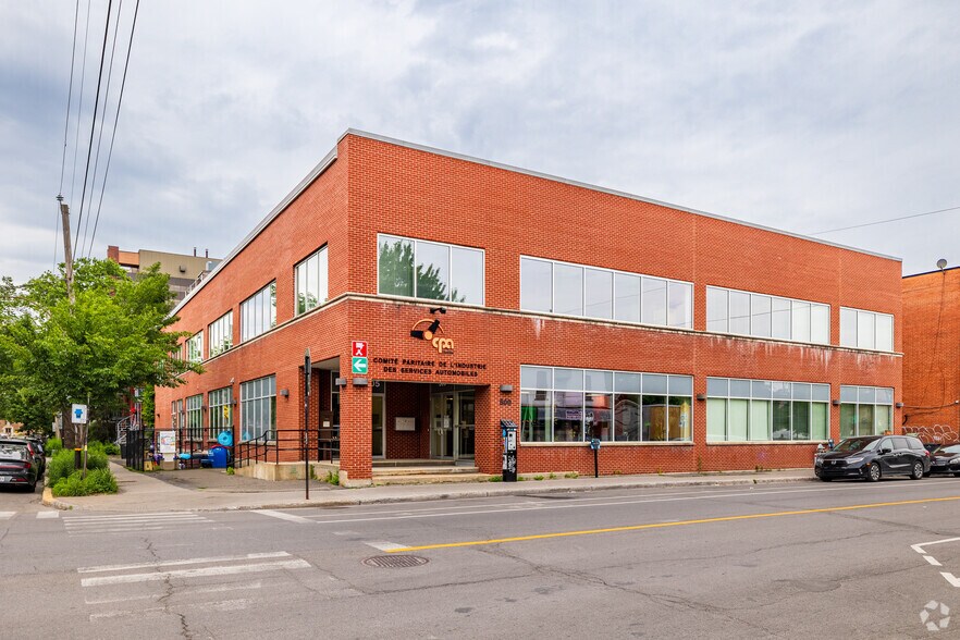 509 Rue Bélanger, Montréal, QC à louer - Photo principale – Image 1 sur 3