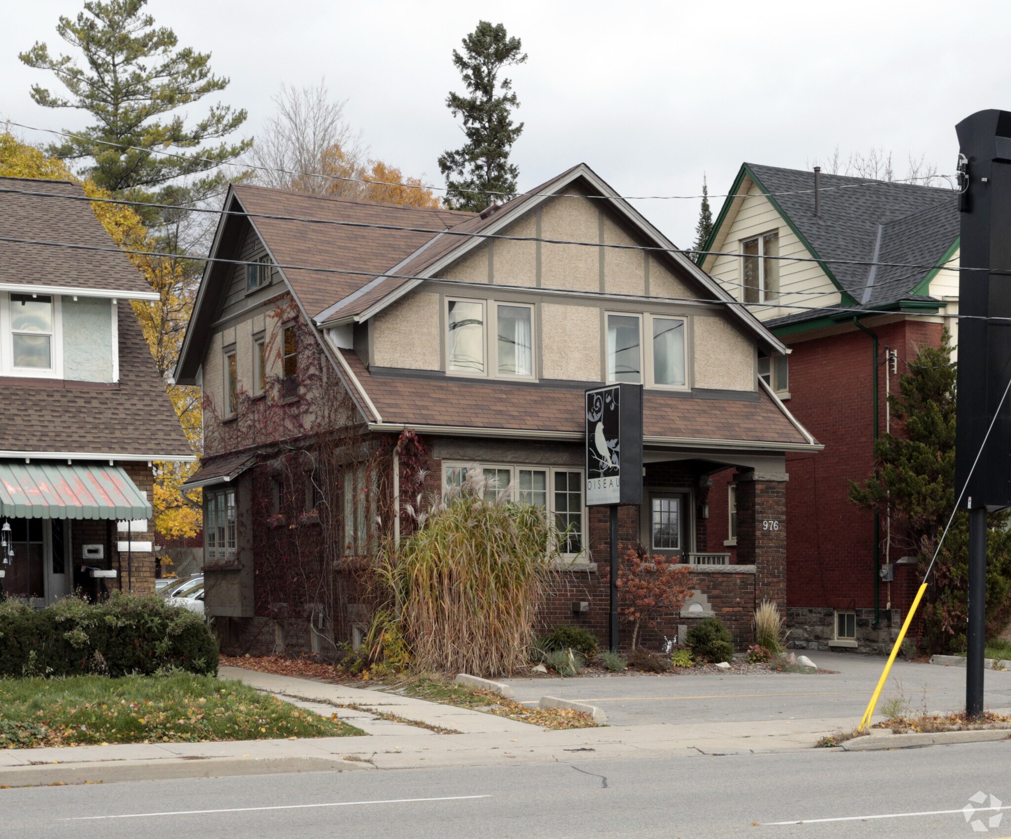 976 King St W, Kitchener, ON à vendre Photo principale– Image 1 sur 1