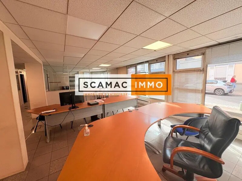 Bureau dans Ivry-sur-Seine à vendre Photo intérieure– Image 1 sur 6
