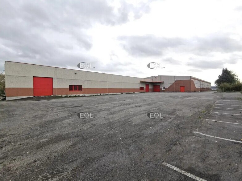 Industriel/Logistique dans Lens à louer - Photo de l’immeuble – Image 1 sur 5
