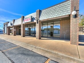 920-932 24th Ave SW, Norman, OK à louer Photo de l’immeuble– Image 1 sur 33