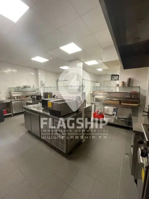 Plus de détails pour Local commercial à louer