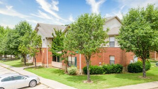 Plus de détails pour 1636 Raymond Rd, Jackson, MS - Logement à vendre