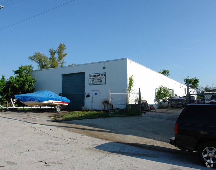 509 SE 33rd St, Fort Lauderdale, FL à louer - Photo principale – Image 1 sur 1