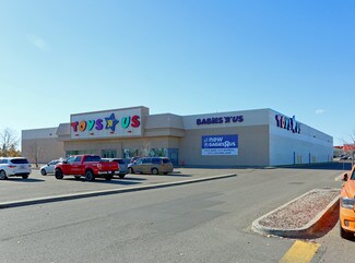 Plus de détails pour 9908 170th St, Edmonton, AB - Local commercial à vendre