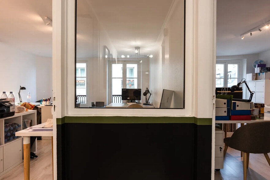 Espace de coworking dans Paris à louer - Photo de l’immeuble – Image 3 sur 16