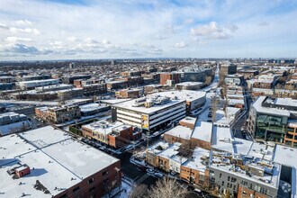 6750 Av de l'Esplanade, Montréal, QC - Vue aérienne  vue de carte - Image1