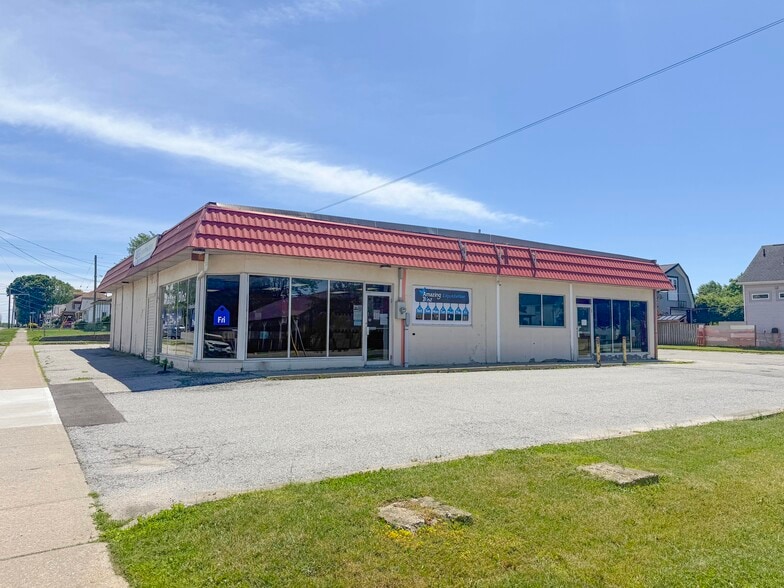 477 Davis St, Port Colborne, ON à vendre - Photo principale – Image 1 sur 9