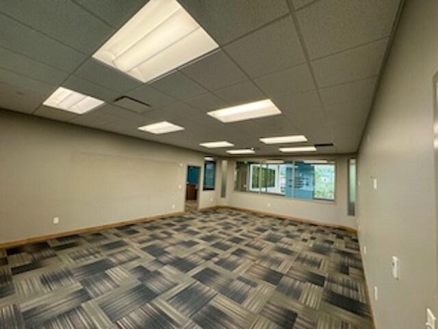 199 N 290 W, Lindon, UT à louer - Photo de l’immeuble – Image 3 sur 42