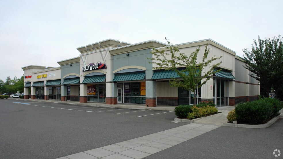 891-897 NE 25th Ave, Hillsboro, OR à vendre - Photo de l’immeuble – Image 2 sur 6