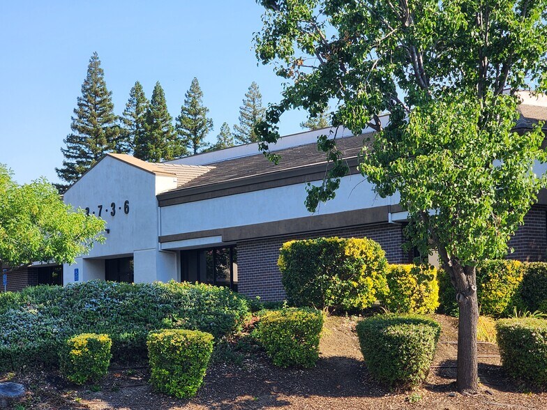 3736 Atherton Rd, Rocklin, CA à louer - Photo de l’immeuble – Image 2 sur 4
