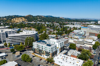 1380 N California Blvd, Walnut Creek, CA - VUE AÉRIENNE  vue de carte - Image1