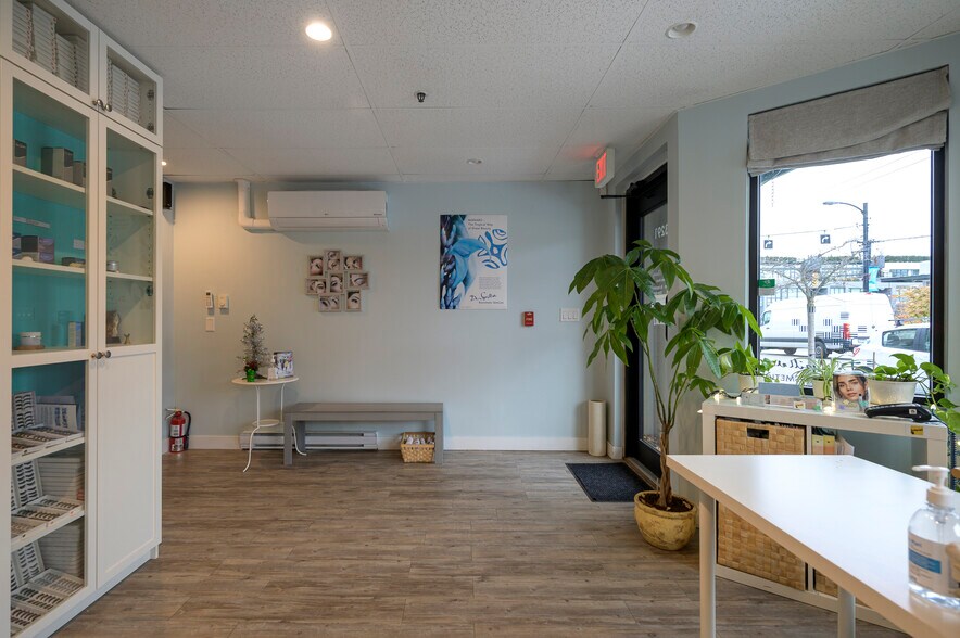 3291 Dunbar St, Vancouver, BC à vendre - Photo intérieure – Image 2 sur 13