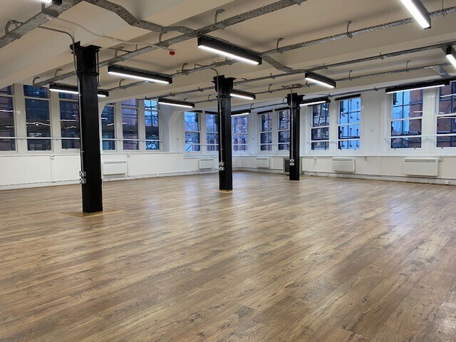 65 High St, Manchester à louer - Photo de l’immeuble – Image 3 sur 5