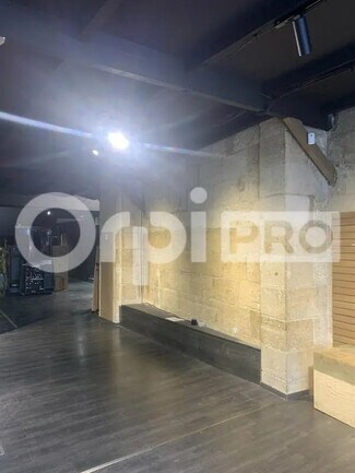 Plus de détails pour Local commercial à vendre