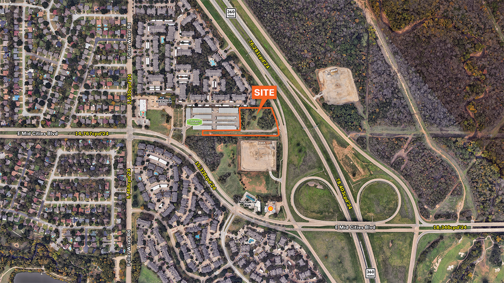 721 Mid Cities blvd, Euless, TX à vendre - Photo de l’immeuble – Image 1 sur 3