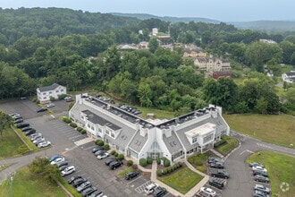 77 Main St S, Southbury, CT - VUE AÉRIENNE  vue de carte